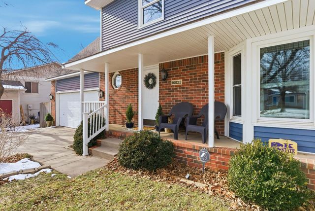 10022 W Yosemite Ct, Wichita, KS 67215