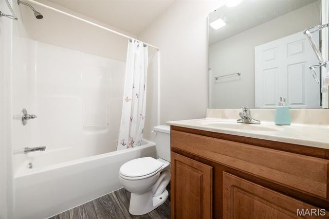 3245 Jared Drive, Swansea, IL 62226