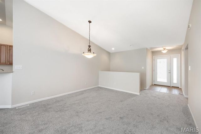 3245 Jared Drive, Swansea, IL 62226