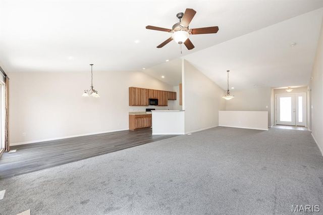 3245 Jared Drive, Swansea, IL 62226