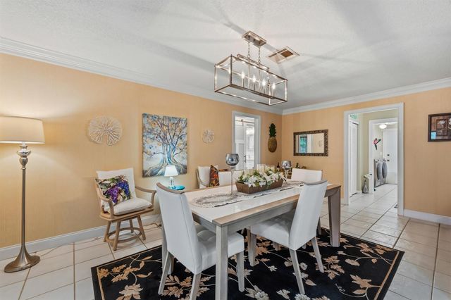4176 SE Fairway Court, Stuart, FL 34997