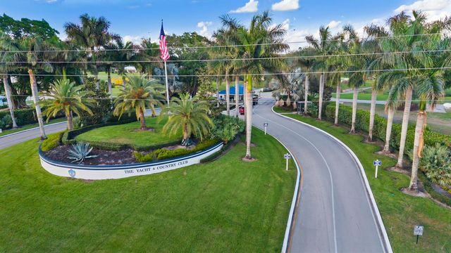 4176 SE Fairway Court, Stuart, FL 34997