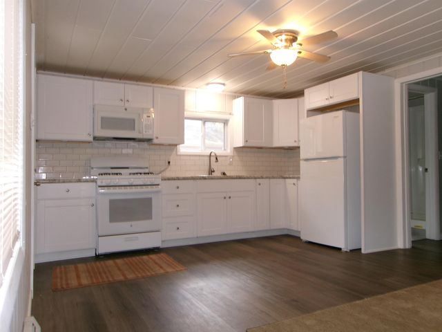 622 Pine Street, Harrison, MI 48625