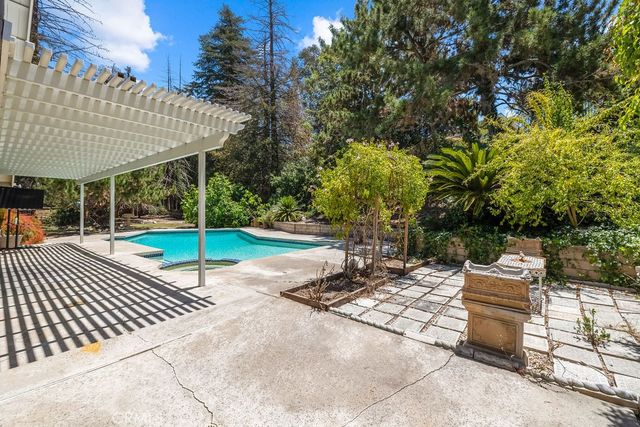 25502 Ponce Court, Laguna Hills, CA 92653