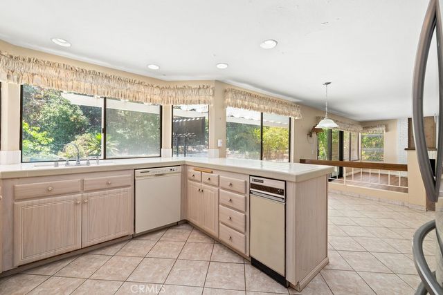 25502 Ponce Court, Laguna Hills, CA 92653