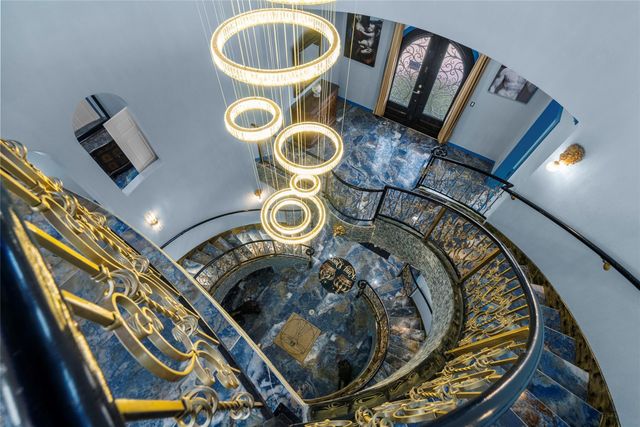 1259 County Road 147, Alvin, TX 77511