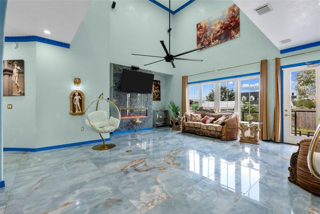 1259 County Road 147, Alvin, TX 77511