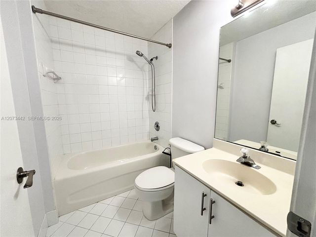 3481 Briar Bay Boulevard 206, West Palm Beach, FL 33411