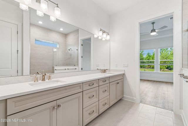 12157 MARIPOSA Avenue, Jacksonville, FL 32256