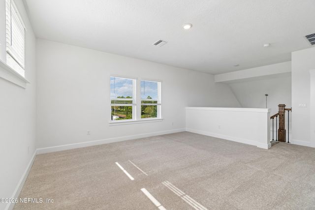 12157 MARIPOSA Avenue, Jacksonville, FL 32256