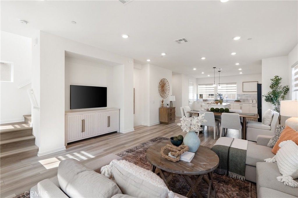 27634 Rockcrest Road, San Pedro, CA 90732 — exterior