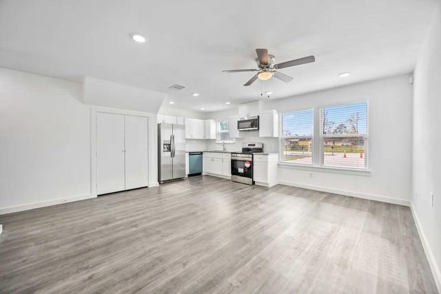 7811 Laura Koppe Road A, Houston, TX 77028