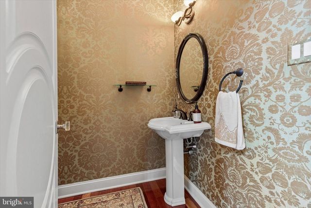 414 FALLOWFIELD LN, Harleysville, PA 19438