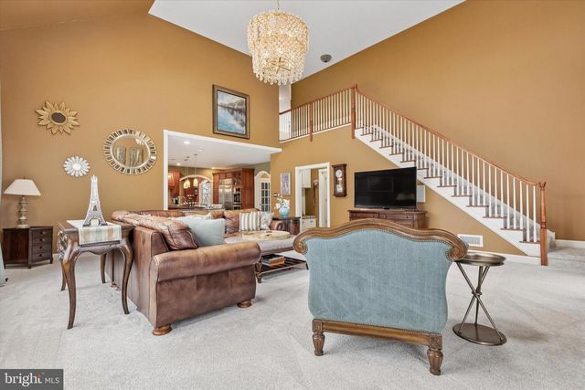 414 FALLOWFIELD LN, Harleysville, PA 19438