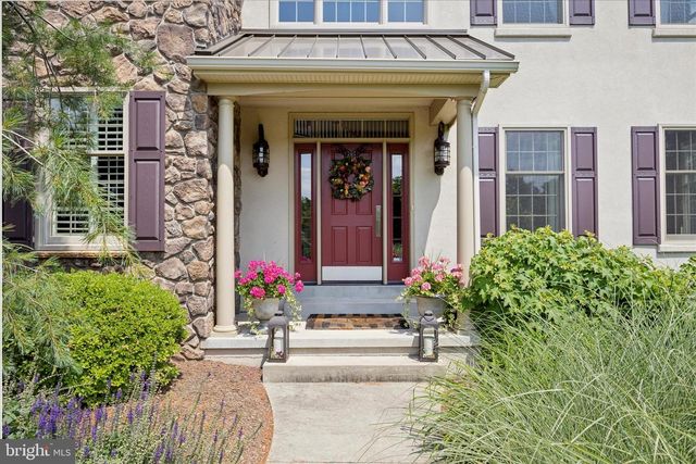 414 FALLOWFIELD LN, Harleysville, PA 19438