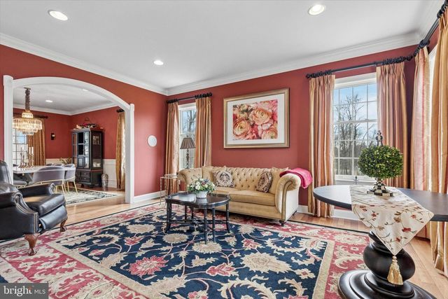 414 FALLOWFIELD LN, Harleysville, PA 19438