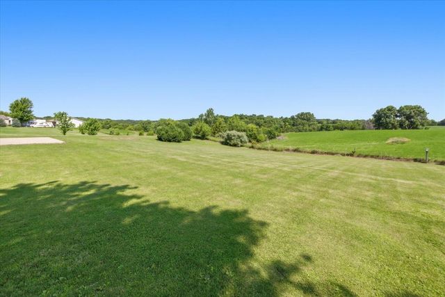 1195 Forest Home Road, Montezuma, IA 50171