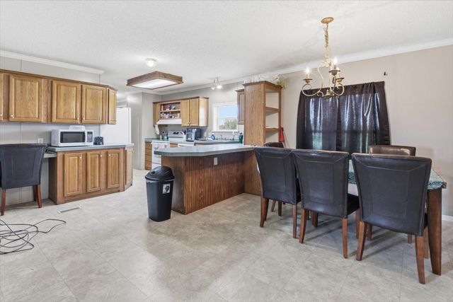 1195 Forest Home Road, Montezuma, IA 50171