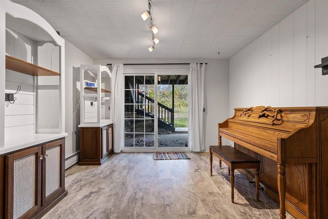 910 PINE RIDGE DRIVE, Green Bay, WI 54311