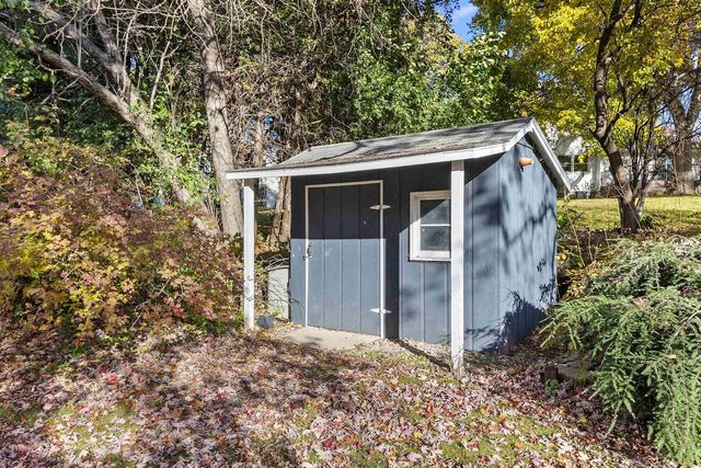 910 PINE RIDGE DRIVE, Green Bay, WI 54311