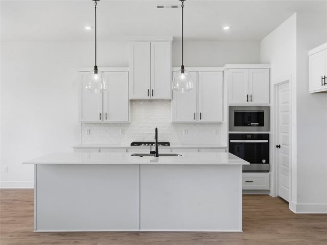 5251 Nicolas Avenue, Springdale, AR 72762