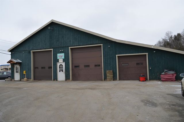 376 Broad Street, Lyndon, VT 05851
