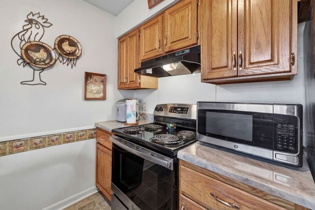 104 Ezell Ct, Portland, TN 37148