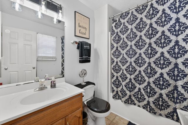 104 Ezell Ct, Portland, TN 37148