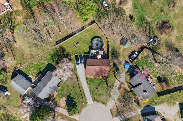 104 Ezell Ct, Portland, TN 37148