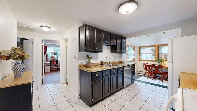 50 Rolling Ridge Road, Holden, MA 01520