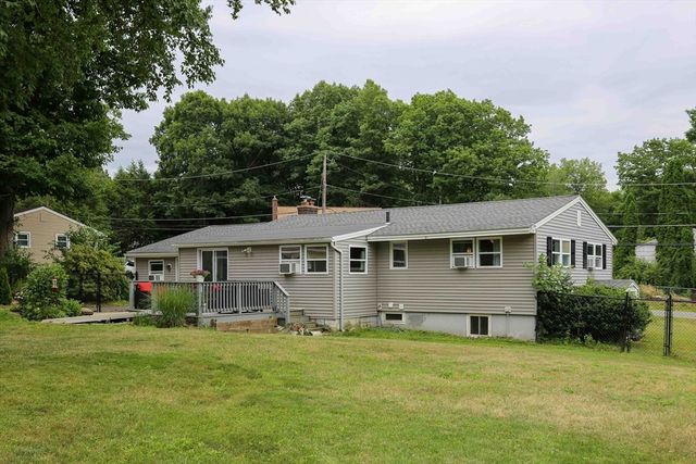 50 Rolling Ridge Road, Holden, MA 01520