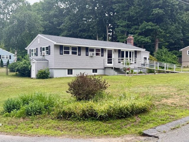 50 Rolling Ridge Road, Holden, MA 01520