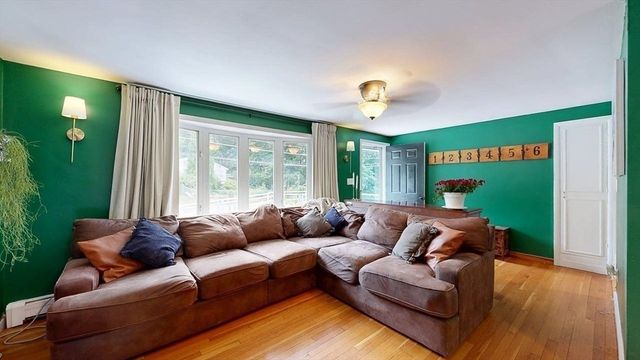 50 Rolling Ridge Road, Holden, MA 01520