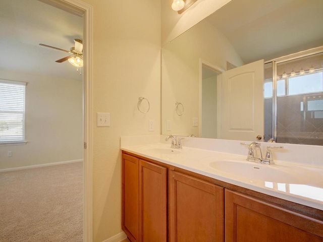 2015 Barker House CV, Round Rock, TX 78664