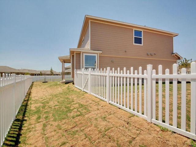 2015 Barker House CV, Round Rock, TX 78664