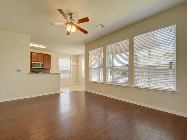 2015 Barker House CV, Round Rock, TX 78664