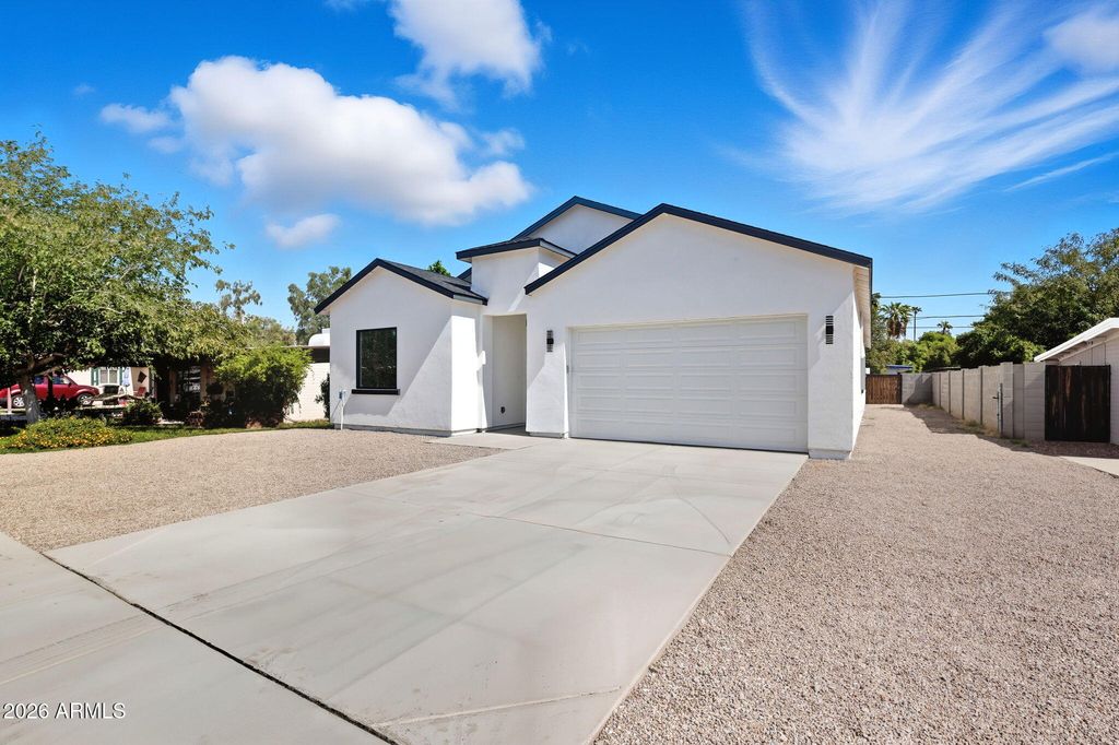 415 S ROBERT Road S, Tempe, AZ 85281 — exterior