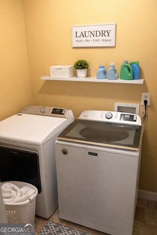 405 Browning Field Way, Hampton, GA 30228