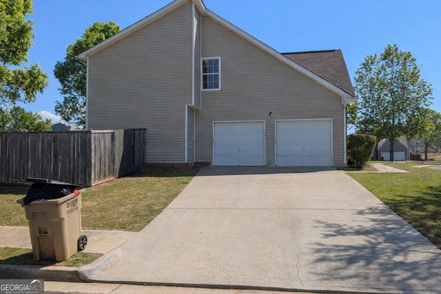 405 Browning Field Way, Hampton, GA 30228