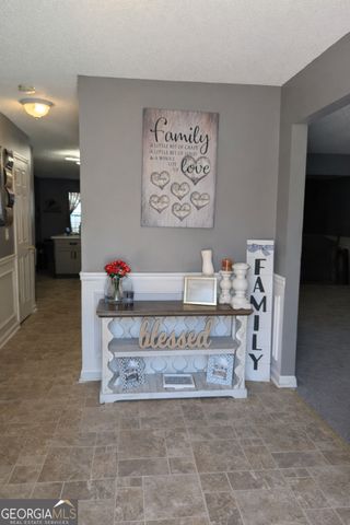 405 Browning Field Way, Hampton, GA 30228