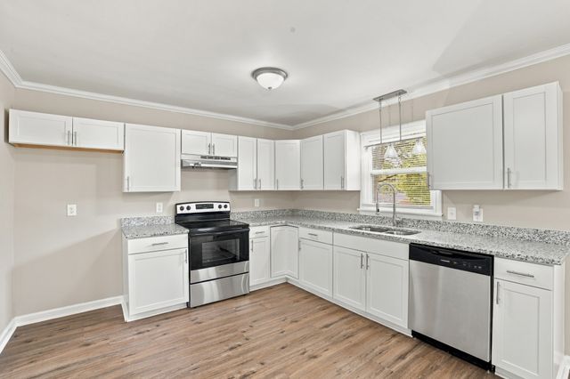 1308 Bagley Dr, Fayetteville, TN 37334