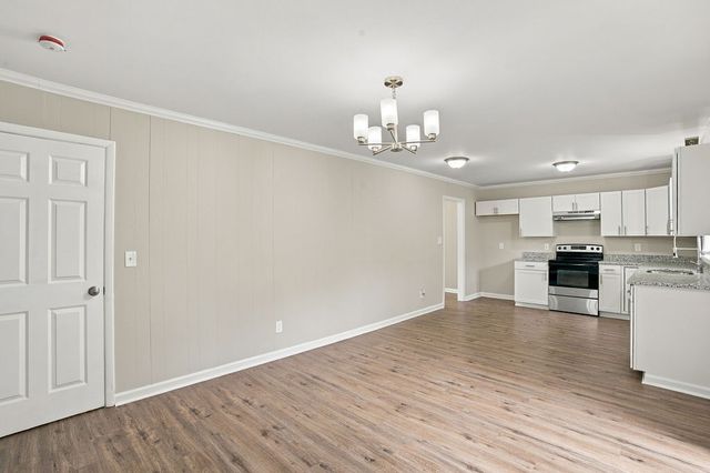 1308 Bagley Dr, Fayetteville, TN 37334