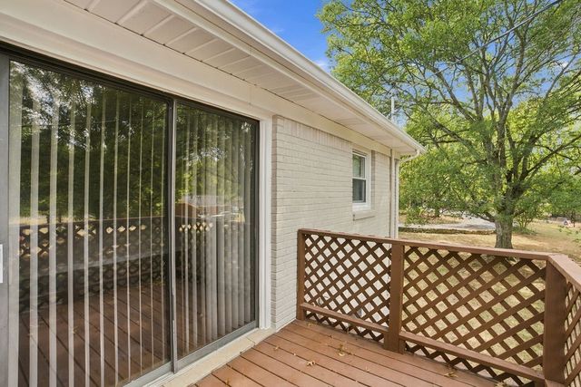 1308 Bagley Dr, Fayetteville, TN 37334