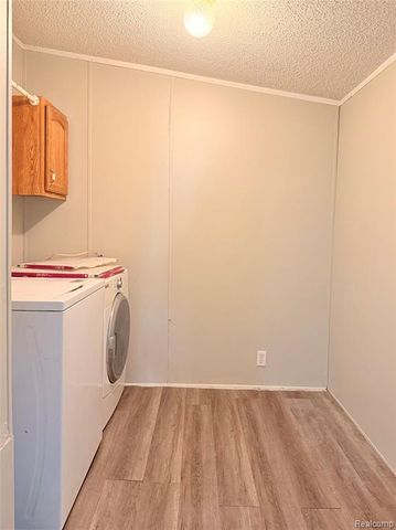7033 E Mount Morris Road, Otisville, MI 48463