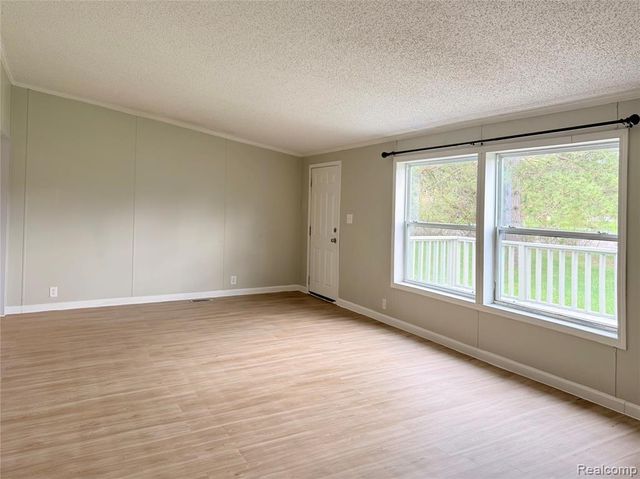 7033 E Mount Morris Road, Otisville, MI 48463