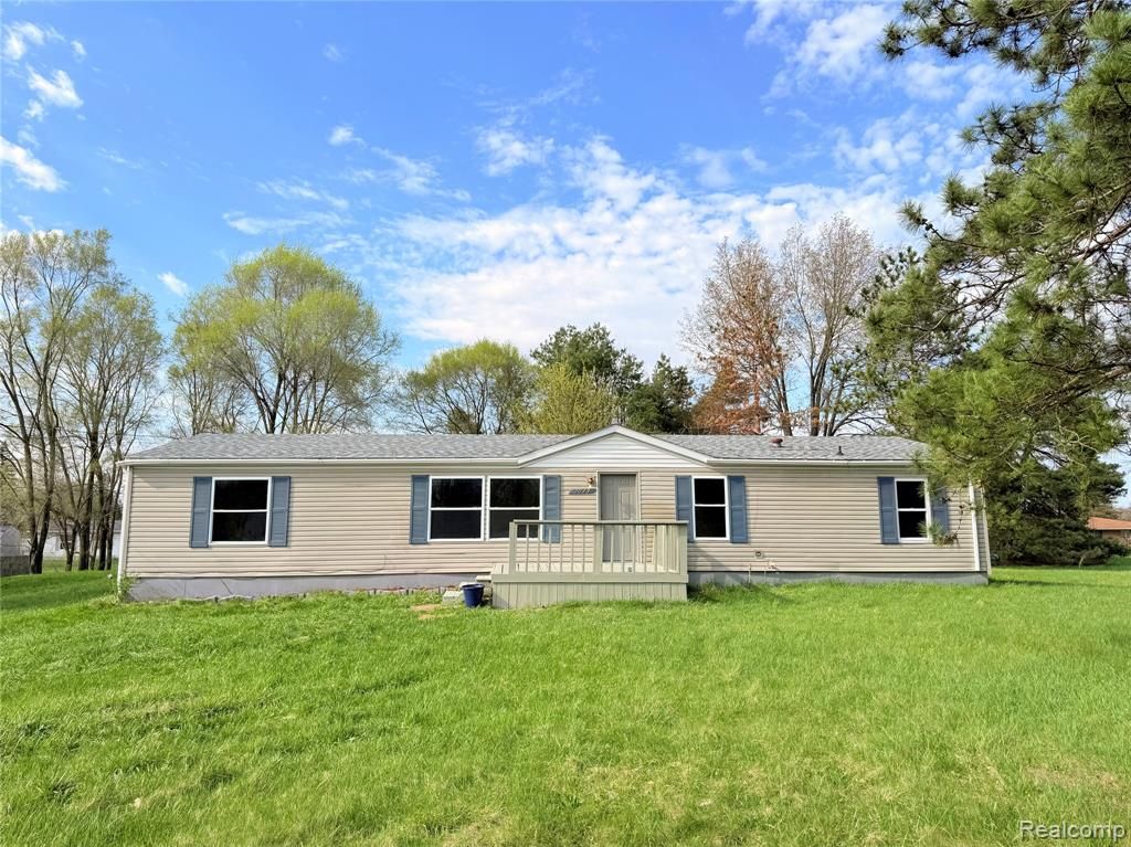 7033 E Mount Morris Road, Otisville, MI 48463
