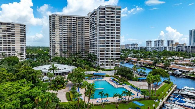 2500 Parkview Dr 517, Hallandale Beach, FL 33009