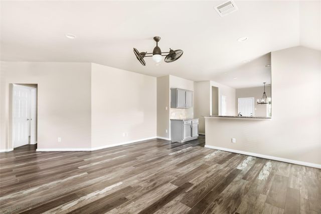 10331 Whisper Bluff Drive, Humble, TX 77396
