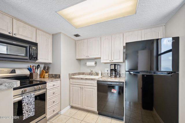 2700 Ocean Shore Blvd Apt 518, Ormond Beach, FL 32176