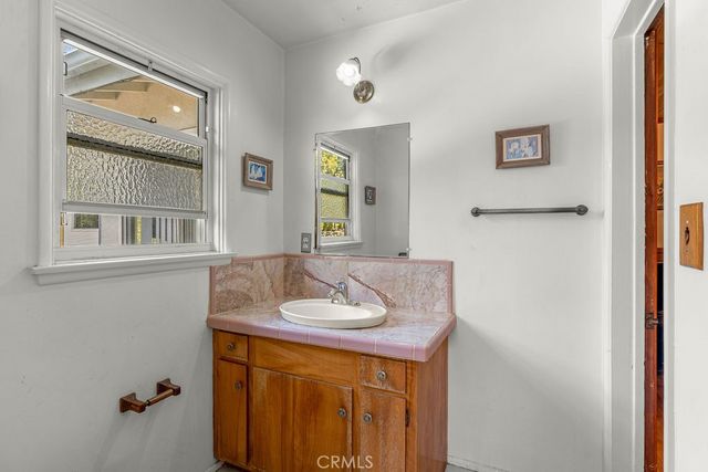 7419 W 89th Street, Los Angeles, CA 90045